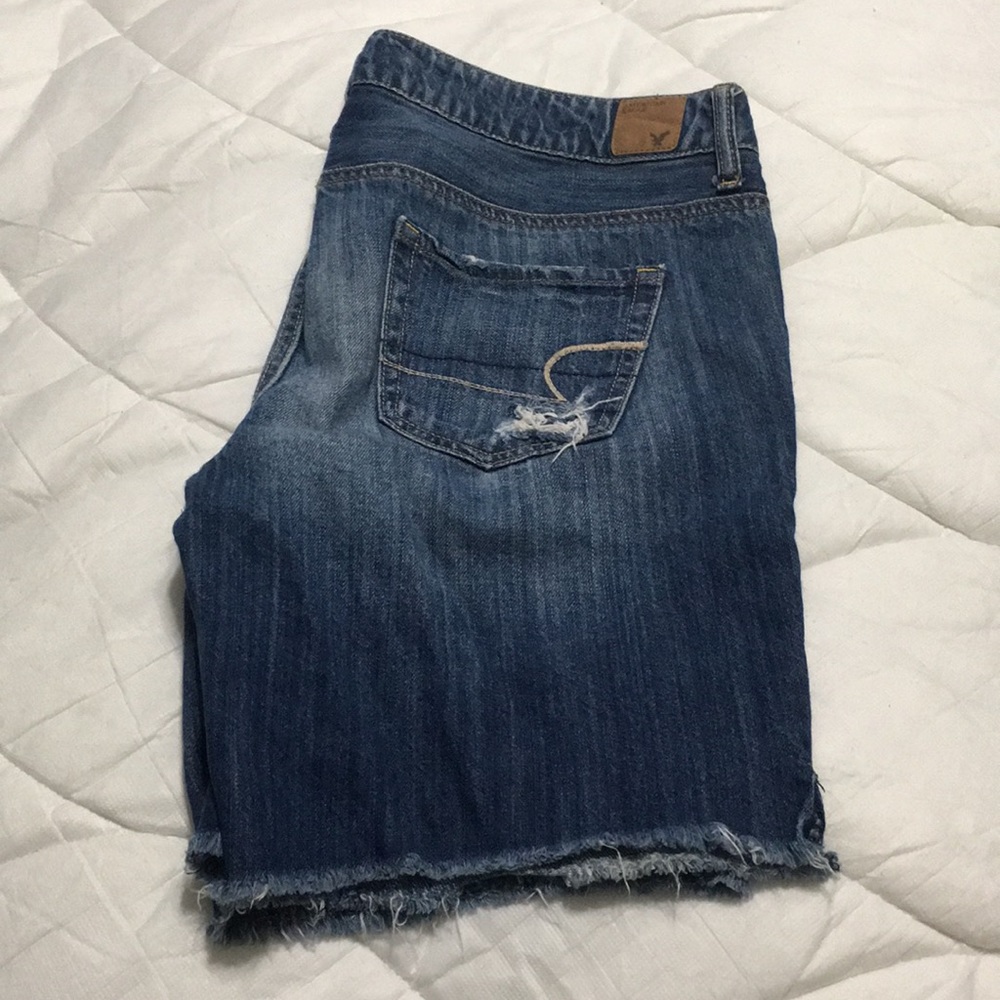 AE destroyed Bermuda short